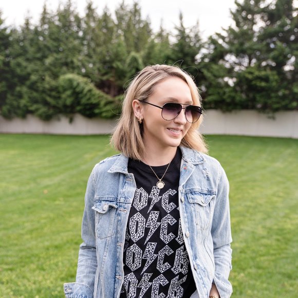 ROCK Graphic Tee - Picture 5 of 6